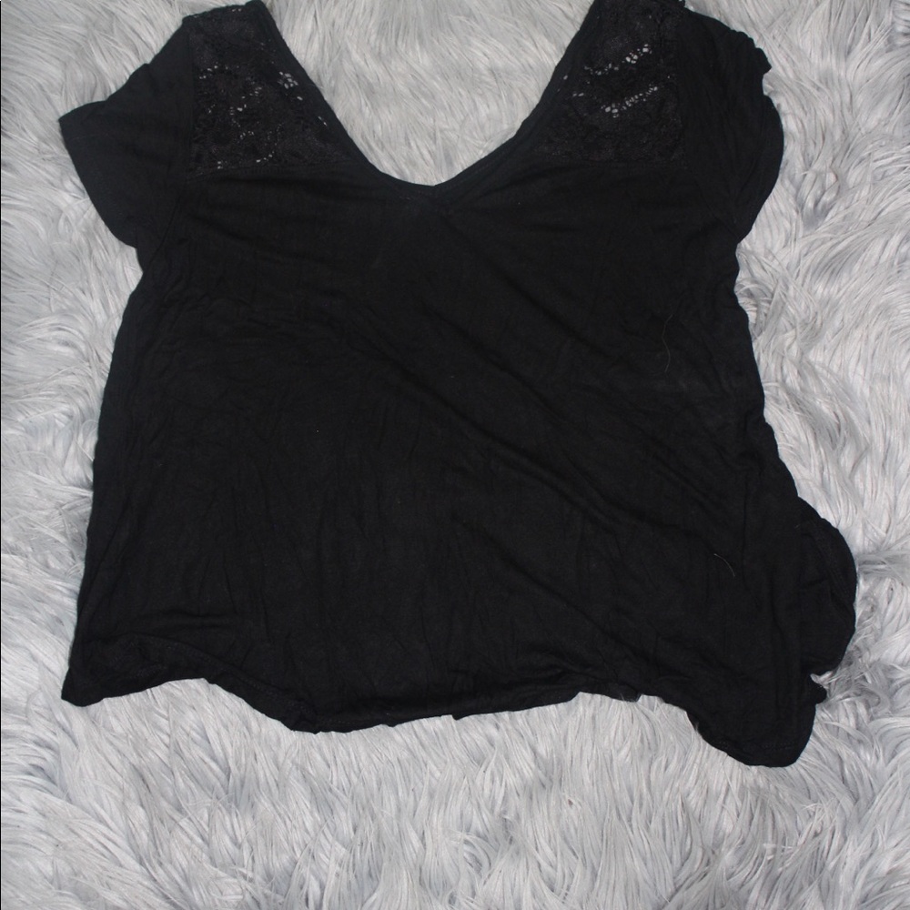 Lace shouldered crop top